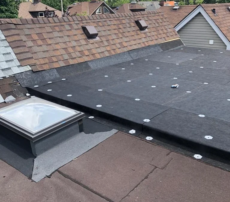 TPO vs EPDM vs Modified Bitumen: Best Flat Roof Materials for Toronto
