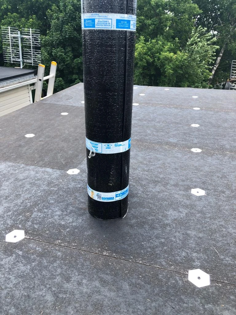 Two-ply modified bitumen torch-down membrane on a Toronto flat roof, view 18