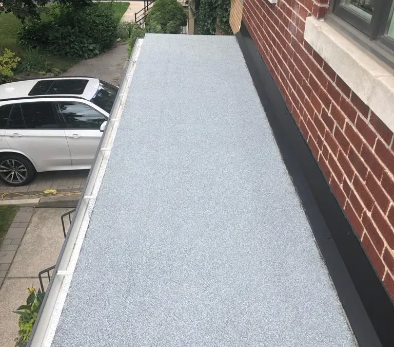 Flat Roofing in Oshawa: Best Systems for 2026