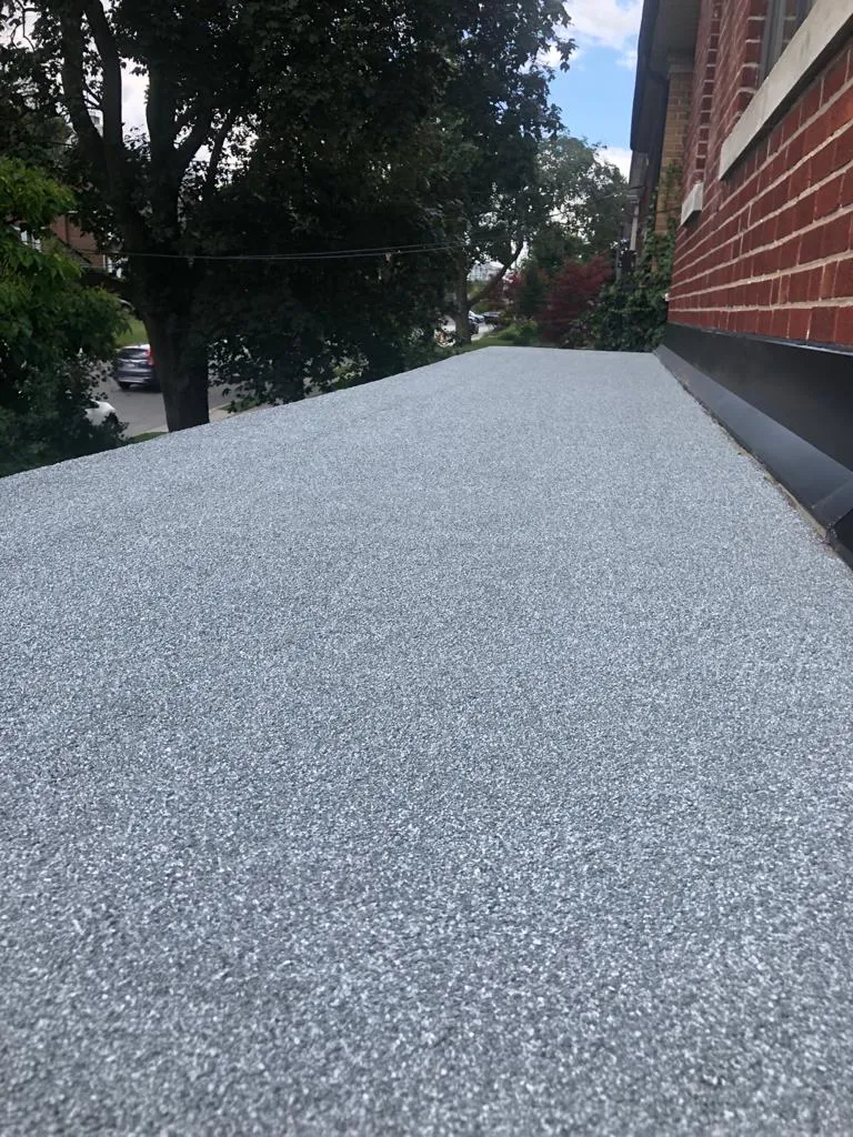 Cold-ply flat roof membrane with ceramic granule surfacing in Toronto, view 20