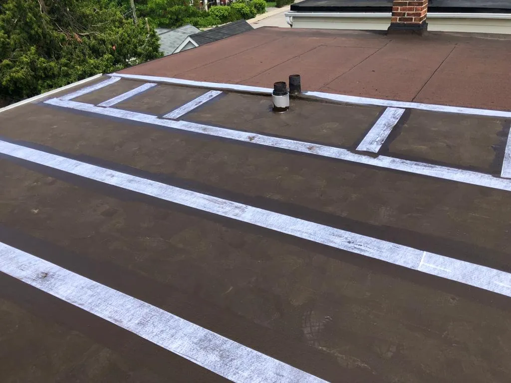 Cold-ply flat roof membrane with ceramic granule surfacing in Toronto, view 25