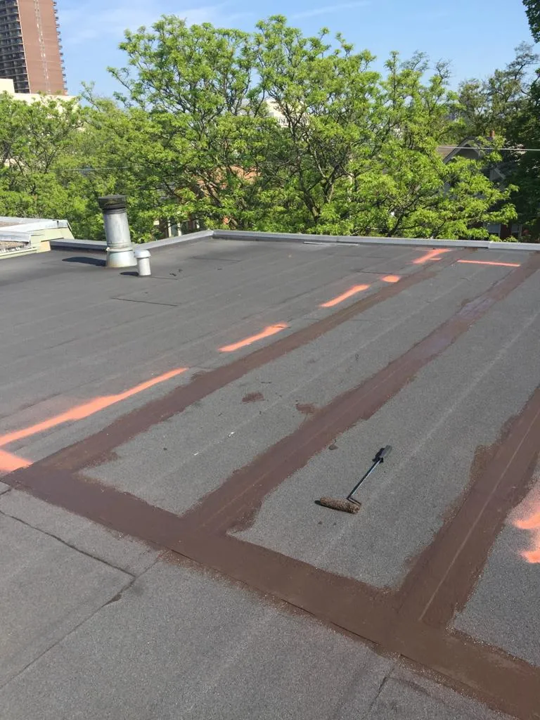 Cold-ply flat roof membrane with ceramic granule surfacing in Toronto, view 27