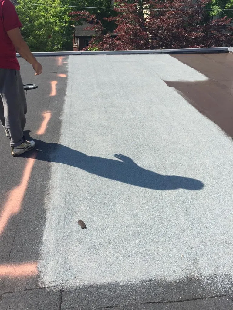 Cold-ply flat roof membrane with ceramic granule surfacing in Toronto, view 30