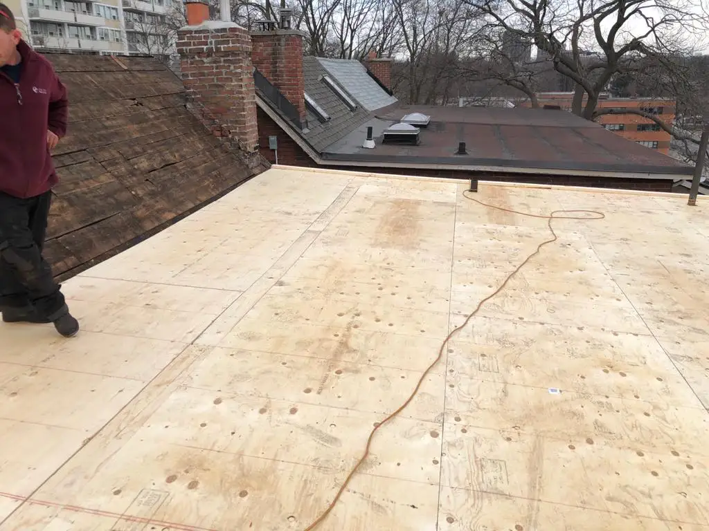 Attic space removal and rebuild above a Toronto flat roof, view 19