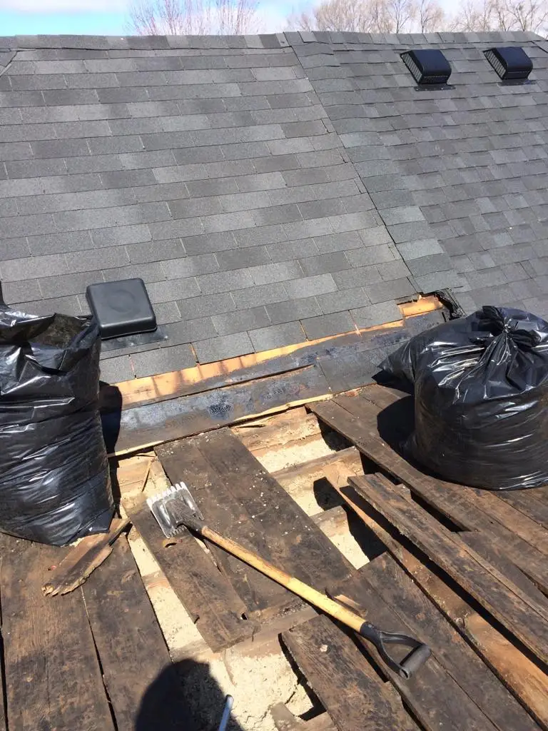 Parapet wall repair and reflashing on a Toronto flat roof, view 8