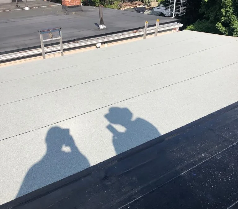 Cool Roof Coatings in Toronto: How Reflective Coatings Reduce Energy Costs and Extend Flat Roof Life