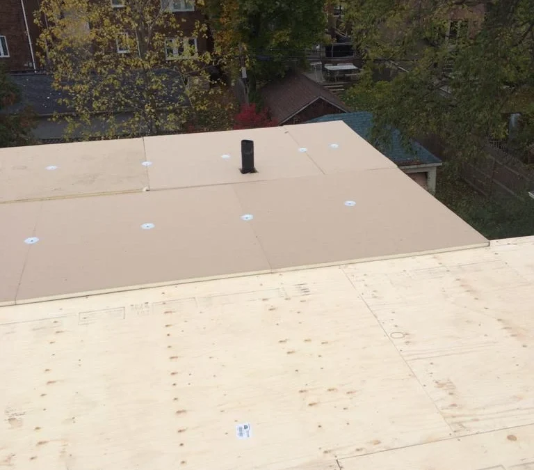 Roof Deck Replacement on Flat Roofs: Spotting Rotted Plywood and Sheathing Costs in Toronto