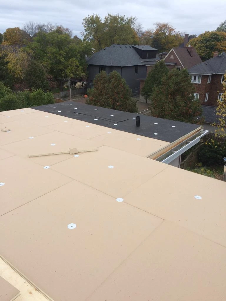 Flat Roofs Toronto roofing crew working on a flat roof, view 22